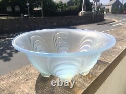 Superb Rare Art Deco Czech Samuel Reich Opalescent Glass Mussel Shell Fruit Bowl