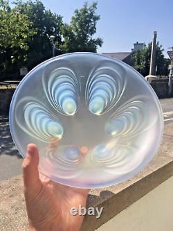 Superb Rare Art Deco Czech Samuel Reich Opalescent Glass Mussel Shell Fruit Bowl