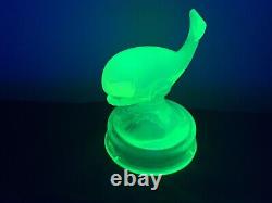 Uranium Vaseline Opalescent FENTON Whale on Font RARE