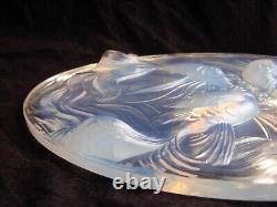 VERLYS, FRENCH ART DECO OPALESCENT GLASS TRIVET, FISH PATTERN, SIGNED1930s YEARS