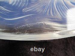 VERLYS, FRENCH ART DECO OPALESCENT GLASS TRIVET, FISH PATTERN, SIGNED1930s YEARS