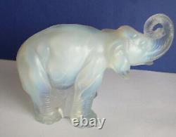 VERY RARE JOBLING OPALIQUE OPALESCENT ELEPHANT c1934 REG NO 79570