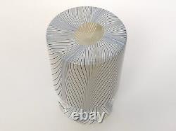 Vase art Glass Opalescent Ribbed Spiral