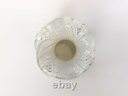 Vase art Glass Opalescent Ribbed Spiral