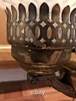 Vintage Brass Genie Lamp Fenton Snowflake Glass Shade Rare Opalescent Ruffled