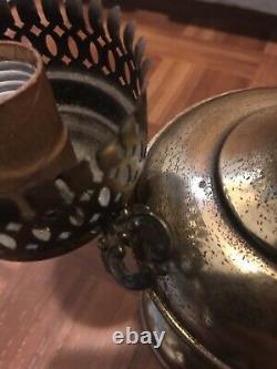 Vintage Brass Genie Lamp Fenton Snowflake Glass Shade Rare Opalescent Ruffled