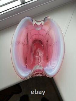 Vintage Czech Ruby Opalescent Bullicante Lines Art Glass Vase