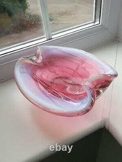 Vintage Czech Ruby Opalescent Bullicante Lines Art Glass Vase