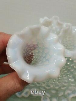 Vintage FENTON HOBNAIL GLASS OPALESCENT EPERGNE 3 HORNS BOWL VASE