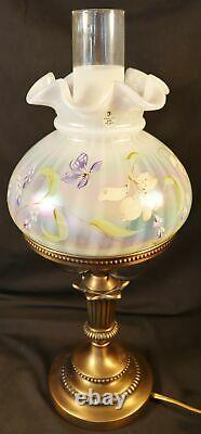 Vintage FENTON STARGAZER LILIES OPALESCENT PEARL Lamp 17 HP BY H. CRONIN