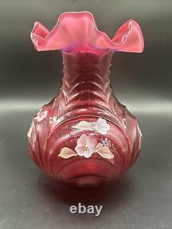 Vintage Fenton 1994 C9155 HQ Cranberry Opalescent Vase WithSticker Artist Signed