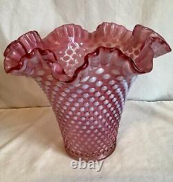 Vintage Fenton Art Glass Cranberry Opalescent Hobnail Vase Q1