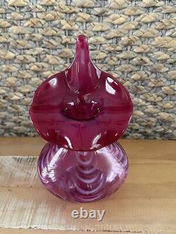 Vintage Fenton Jack in the Pulpit Fusia Opalescent Pulled Feather 8.5 Vase