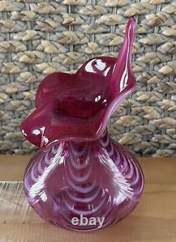 Vintage Fenton Jack in the Pulpit Fusia Opalescent Pulled Feather 8.5 Vase