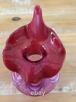 Vintage Fenton Jack in the Pulpit Fusia Opalescent Pulled Feather 8.5 Vase