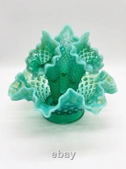 Vintage Fenton Rare Emerald Green Hopnail Opalescent Epergne 3 Horn Flower Vase