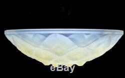 Vintage French Art Deco Hunebelle Opalescent Glass Geometric Dahlia Bowl