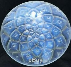 Vintage French Art Deco Hunebelle Opalescent Glass Geometric Dahlia Bowl