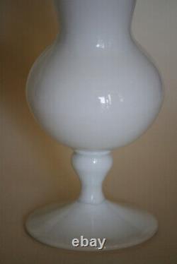 Vintage Italian White Opaline Bud Stem Vase Italy 20cm 7.7in Opalescent Base VB