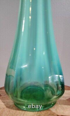Vintage LE Smith HTF Mint Opalescent 8 Panel Swung Vase 13