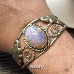 Vintage Mexico Art Glass Faux OPAL Foil Opalescent Alpaca Silver Cuff Bracelet