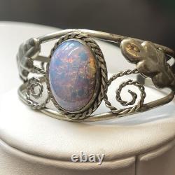 Vintage Mexico Art Glass Faux OPAL Foil Opalescent Alpaca Silver Cuff Bracelet