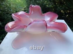 Vintage Murano Art Glass Bowl Fratelli Toso Opalescent Pink Sfumato Mid Century