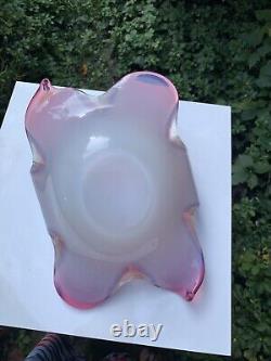 Vintage Murano Art Glass Bowl Fratelli Toso Opalescent Pink Sfumato Mid Century