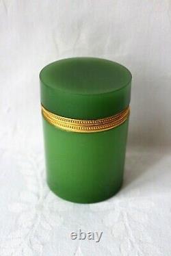 Vintage Murano apple green Glass Box Opaline de Murano, 1960s