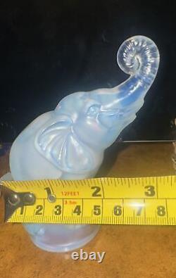 Vintage SABINO French 1930's Stylized Elephant Opalescent Art Deco Glass Statue