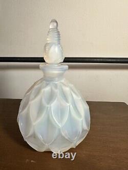 Vintage Sabino France Opalescent art glass Patalia perfume bottle