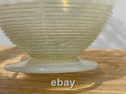 Vintage Spiral / Swirl Opalescent Art Glass Vase