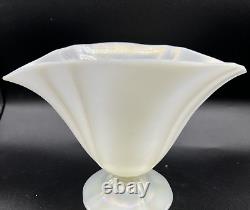 Vintage Steuben Art Glass-Opalescent Verre De Soie Grotesque Ovid Pedestal Vase
