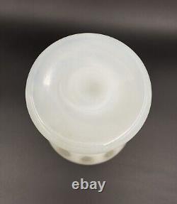 Vtg 1948 FENTON White FRENCH Opalescent COIN DOT Triangular Ruffle VASE Set