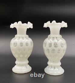 Vtg 1948 FENTON White FRENCH Opalescent COIN DOT Triangular Ruffle VASE Set