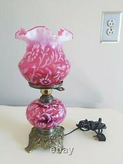 Vtg 1950's Fenton CRANBERRY Glass Opalescent DAISY FERN Hurricane LAMP 14.5