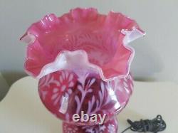 Vtg 1950's Fenton CRANBERRY Glass Opalescent DAISY FERN Hurricane LAMP 14.5