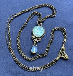 Vtg Sweet Romance USA Necklace Opalescent Cameo Glass Man Moon Pendant Necklace