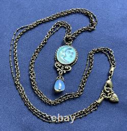 Vtg Sweet Romance USA Necklace Opalescent Cameo Glass Man Moon Pendant Necklace