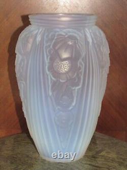07J40 Grand vase en verre opalescent signé Muller Frères Lunéville Art Déco 1930