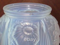 07J40 Grand vase en verre opalescent signé Muller Frères Lunéville Art Déco 1930