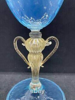 10 Arabelli Vase en calice en verre de Murano bleu matelassé avec tige en aventurine opaline