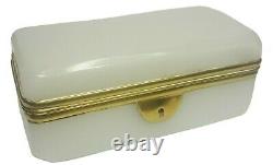 Antique White Français Opaline Glass Box/casket France, 19ème C