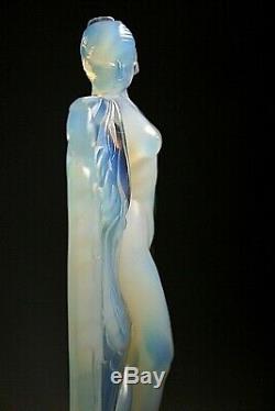Art Déco Sabino En Verre Opalescent Figurine Suzanne
