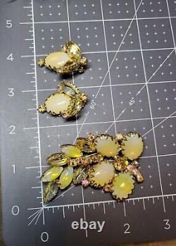 Broche et boucles d'oreilles en verre d'art opalin jaune JULIANA vintage avec cristaux AB Citrine