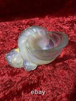 Coquille d'escargot opalescente en verre d'art signée et étiquetée de Sabino Vintage
