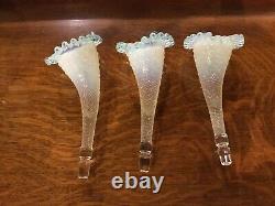 Dentelle Diamant Fenton Hobnail Vintage 3 Horn Large Glass Blue Opalescent Epergne