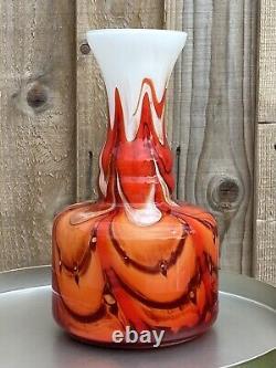 Fabuleux vase en verre opalin Empoli de Carlo Moretti, art pop. Environ années 1970.