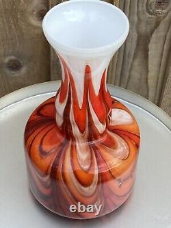 Fabuleux vase en verre opalin Empoli de Carlo Moretti, art pop. Environ années 1970.