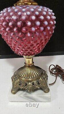 Fenton 18 Vintage Cranberry Opalescent Lampe De Hobnail Avec Base En Marbre